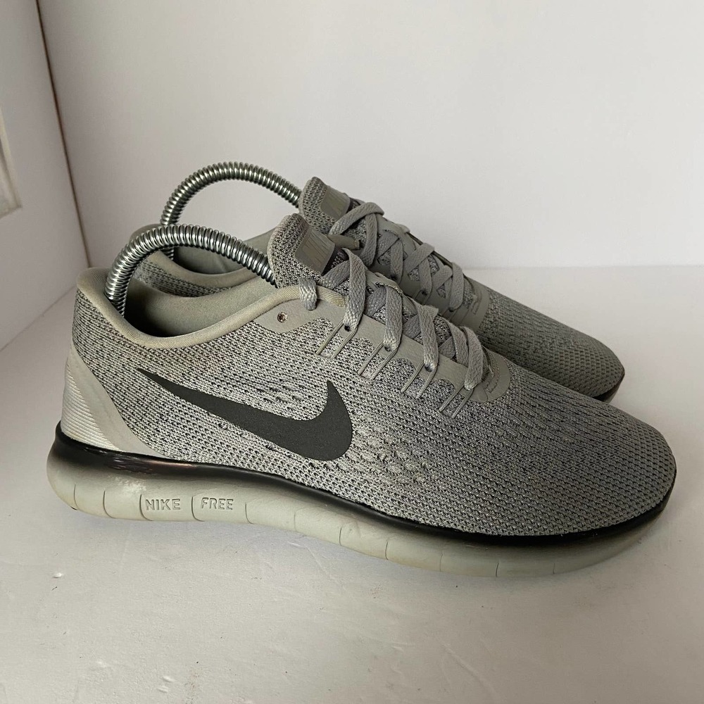 Nike ID Free RN Sneaker Shoes Gray 6.5